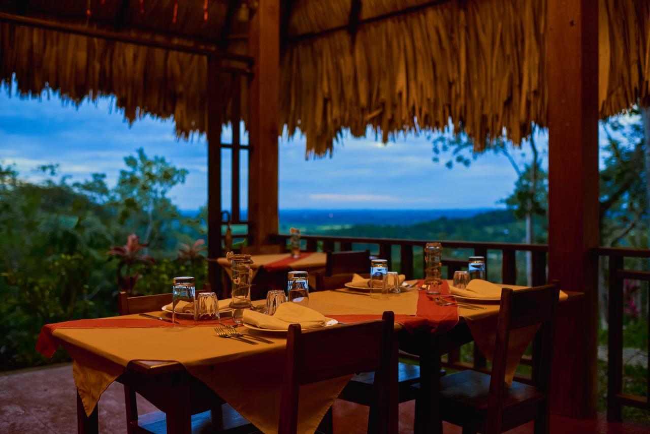 Amber Sunset Jungle Resort San Ignacio Exterior photo